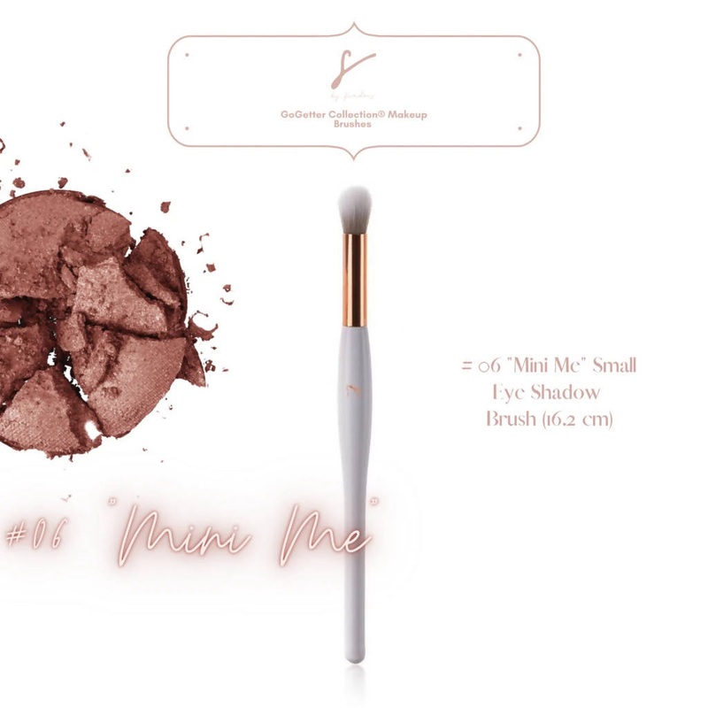 Mini Me Small Eye Shadow Brush